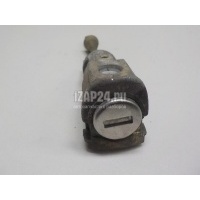 Вставка замка двери прав. VAG Jetta (2011 - ) 5C6837168