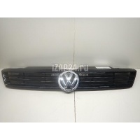 Решетка радиатора VAG Jetta (2011 - 2018) 5C6853651QWA