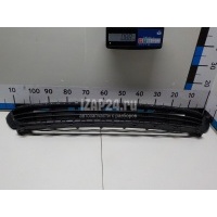 Решетка в бампер центральная VAG Golf VII (2012 - 2020) 5GM8536779B9