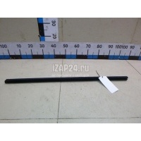 Уплотнитель стекла двери VAG Golf VI (2009 - 2013) 5K4837479B5AP