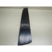 Накладка двери задней левой VAG Golf V (2003 - 2009) 1K6839901C03C