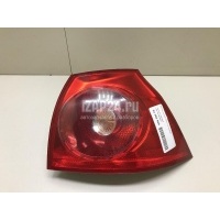 Фонарь задний наружный правый VAG Golf V (2003 - 2009) 1K6945096AA