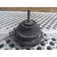 Подушка крепления двигателя Audi 80 B4/8C 1993 8A0199382