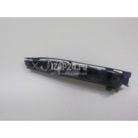 Направляющая переднего бампера правая VAG A3 (8L1) (1996 - 2003) 8L0807184D