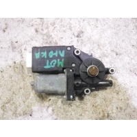 Моторчик люка Nissan X-Trail T31 2007-2015 91295JG010