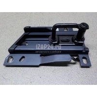 Ответная часть замка капота VAG A4 [B9] (2015 - ) 8W0823185E