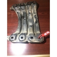 Кронштейн опоры двигателя Mercedes-Benz S-class W221 A2212421701