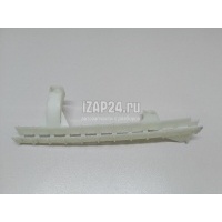 Направляющая стекла двери VAG Q3 (8U) (2012 - 2018) 8U0839067B