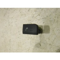 Кнопка обогрева сидений Volkswagen Polo 5 6R 2008-2017 6R0963563A