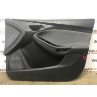 Обшивка двери передней правой FORD Focus 3 1792221