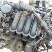Впускной коллектор Audi A4 B5 1995-2001 06B133213