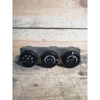 Блок управления климатом Nissan X-Trail Т30 27500ES70A