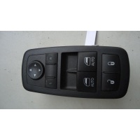 Кнопка стеклоподъемника переднего левого Dodge Challenger 3 поколение [2-й рестайлинг] 2019 68183752AF, 10135018