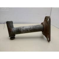 Кронштейн бампера переднего R Audi A6 C5 (1997-2005) 1999 4B0807134B