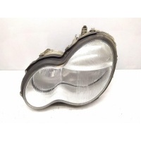 Фара левая Mercedes-Benz C-Класс W203/S203/CL203 2000 A2038200761