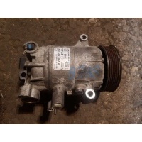 Компрессор кондиционера Volkswagen Golf 2012 5K0820803A