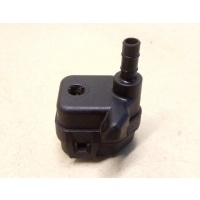 Маслоотделитель (сапун) Renault Megane I 1999-2004 2002 7700858051