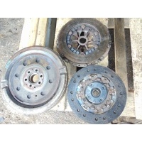 Маховик Volkswagen Jetta 5 2005-2010 06F105266AB