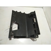 Кронштейн бампера заднего R Volkswagen Transporter 5 2004 7H0807130A