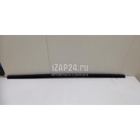 Уплотнитель стекла двери GM Astra H / Family (2004 - 2015) 24468021