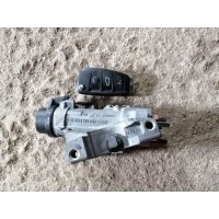 Замок зажигания Audi A4 B7 (S4,RS4) 2006 4B0905851M