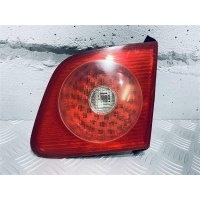 Фонарь крышки багажника правый Volkswagen Phaeton 2005 3D0945094A