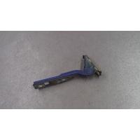 Петля капота правая Volkswagen Bora 2001 1J0823302A