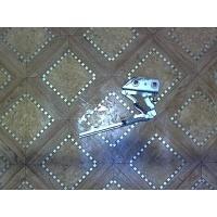 Петля капота левая Audi A8 (D3) 2004-2010 2004 4E0823301G