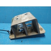 кронштейн усилителя бампера Toyota RAV4 XA30 2006-2013 5832342010