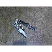 Петля капота левая Volkswagen Jetta 5 2004-2010 2006 1K0823301C