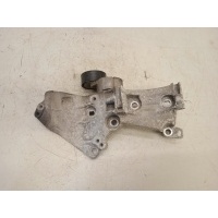 Кронштейн генератора Renault Megane 2008- 8200695957