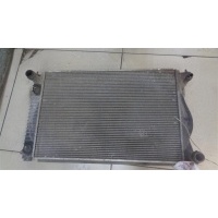 Радиатор основной Audi A6 C6 2004-2011 2007 4F0121251M
