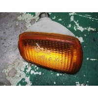 Поворотник левый Volkswagen Polo 1993 867953049