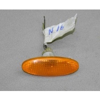 Повторитель в крыло nissan almera n16 261606F605
