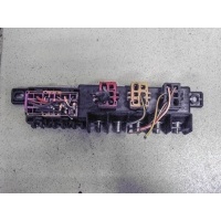 Блок предохранителей audi a4 b5 8L0941822A
