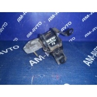 Подушка двигателя TOYOTA COROLLA RUNX NZE121, NZE120, NZE127 12305-21130
