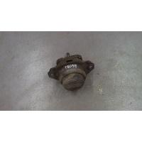 Подушка крепления двигателя Land Rover Discovery 3 2004-2009 2006 KKB500441