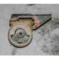 Опора двс передняя правая mitsubishi galant 7 MB844261