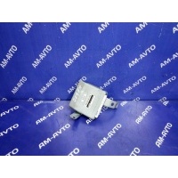 Блок управления ABS TOYOTA LAND CRUISER UZJ100 1998 89540-60070