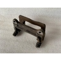 скоба суппорта заднего Audi A8 D3/4E 2005 3D0615425E