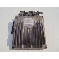 Блок управления 8200513076 8200582518 renault 1.5 dci
