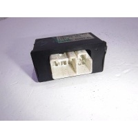 Блок управления Mazda MPV 2 LW 1999-2006 L081733H2