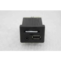 Разъем USB/AUX/SD Chevrolet Orlando 2011-2015 С картой 20868796