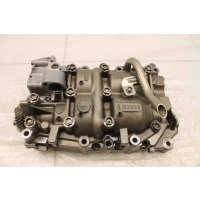 Насос масляный Volkswagen Passat CC B6 Golf 03G103295AK