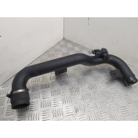 Патрубок интеркулера Volkswagen Passat 5 2000 8D0145840M