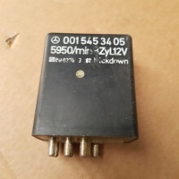 Реле насосы топлива 0015453405 w126 500 380