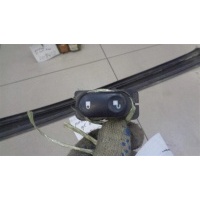 Кнопка открывания двери Land Rover Freelander 1997-2006 2005 YUF000330PUY