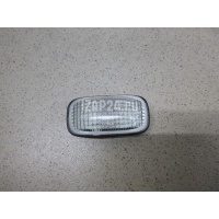 Повторитель на крыло белый Nissan Almera Classic (B10) (2006 - 2013) 2616095F0A