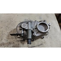 Крышка распредвала Volkswagen Passat 2006 06F103530N