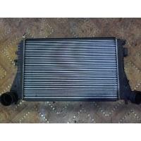 Радиатор интеркулера Volkswagen Touran 2003-2006 2004 1K0145803S